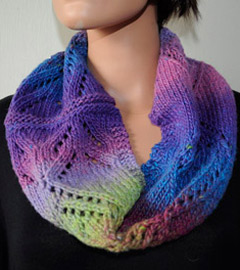 Diamond Lace Cowl in Danube Bulky