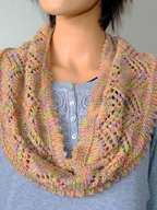 Chevron Lace Cowl in Panda Pearl